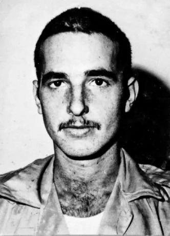 David Senesh on his return from captivity, November 1973